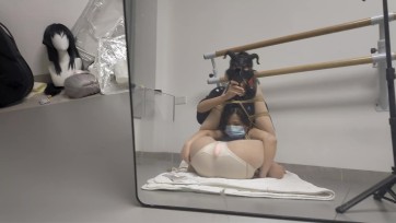 【凛凛蝶】《新搬来的邻居姐姐要主动当我的肉玩具》