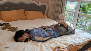 【JS】【梦琪】床上白袜驷马捆绑/胶带封嘴/TD刺激脚/恋足