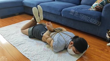 【墨色】绣花布鞋地上驷马挣扎