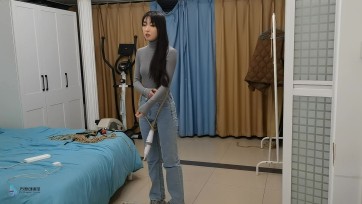 【JS】【欣妍】健身器材上的女孩/墙纸锻炼/棒棒刺激/口球堵嘴/鞭打/抚摸