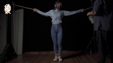 【象人原创】小0-女教师上门家访，被无良家长迷晕欺负。吸盘，大字束缚。