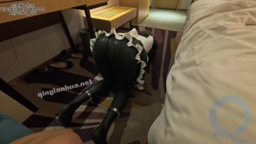 【狸猫工作室】被圈养的女仆性奴，全身被完全乳胶化的RBQ，kingurumi，服侍，踩踏，深口