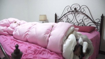 【逍遥】[被子的囚禁 - 下]女孩被迫换上康纳cos服，并且被两层被子包裹住TK惩罚