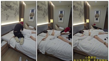 【小黑原创】嘴里塞着袜子，胶带堵嘴蒙眼，床上大字缚，一直呜呜说话，听不懂说的啥，玩具放在最敏感地方，放置反复折磨，素人真实反应