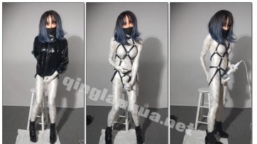【zentai】黄金蟒 蛇女