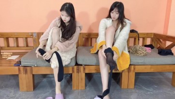 【xiao素素】双女口水比赛 tk 说话 订拍