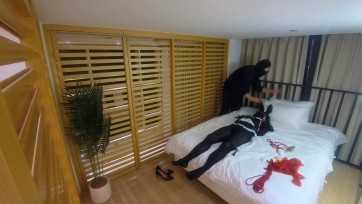 【kilo】兔女仆黑丝捆绑乍津，糕巢之后人都虚脱了，被抱在怀里安慰