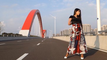 【锐度主张】秦淮河畔五花+OL日式单脚吊夹舌+圆床吊缚