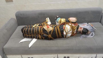 【此间鸽者】cos申鹤，全身紧缚，驷马